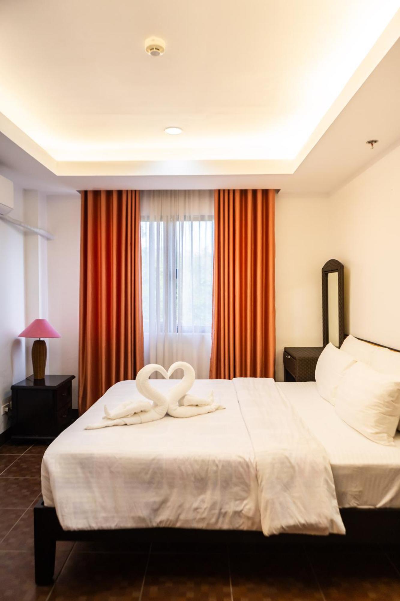 Palmbeach Resort & Spa Mactan, Cebu Lapu-Lapu City Bagian luar foto